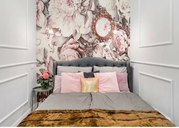 Vogue Near By Wenceslas Square Apartment *